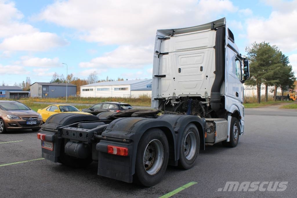 Mercedes-Benz Actros 2553 Trækkere