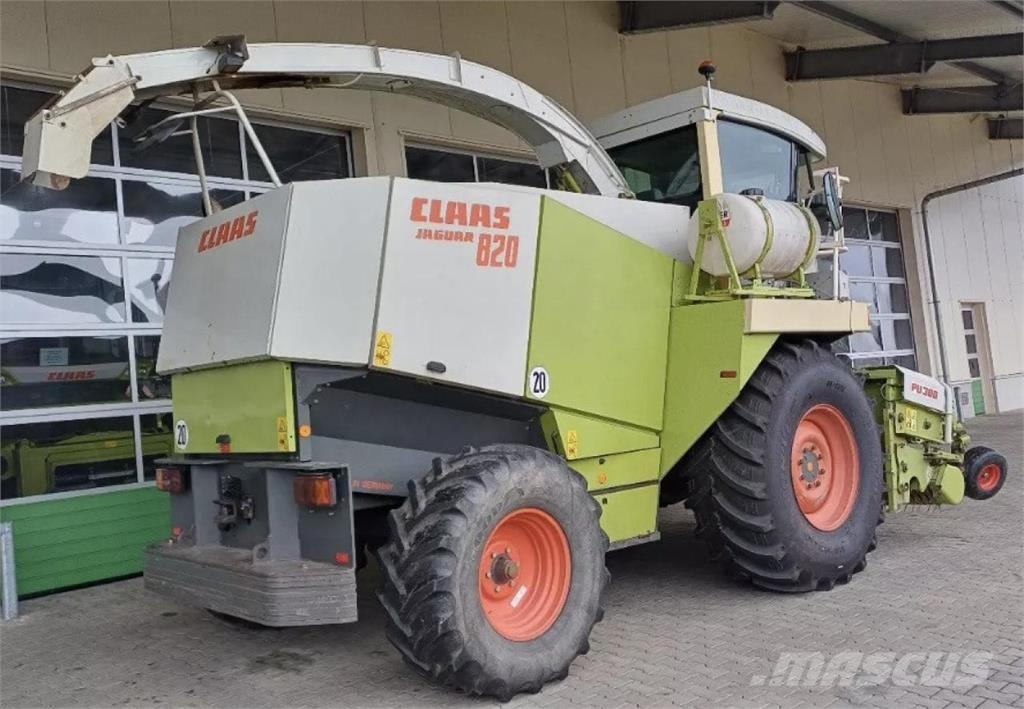 CLAAS Jaguar 820 Silokombainid