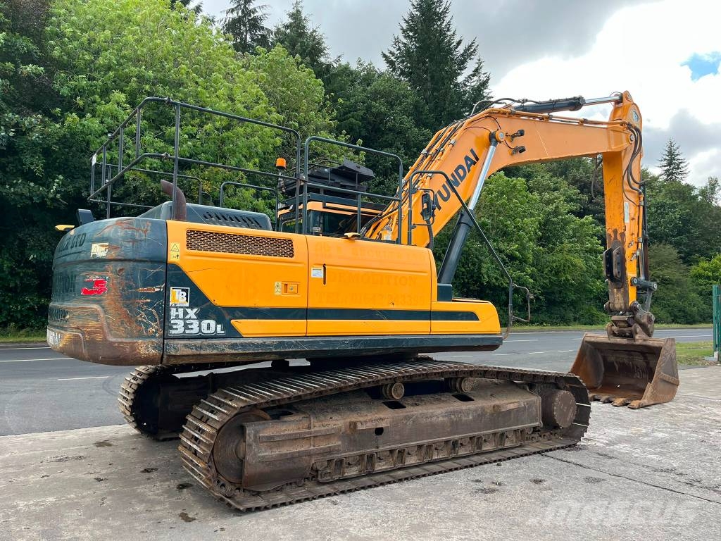 Hyundai HX 330 L 履带挖掘机