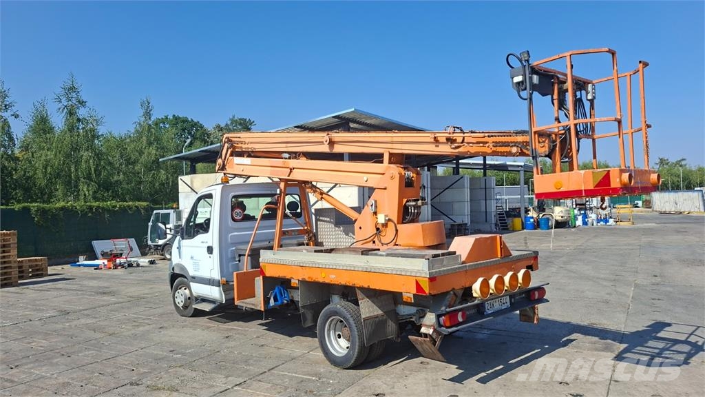 Renault MASCOTT DXI 150.65 + MP 13-2 شاحنات بمقصورة وهيكل