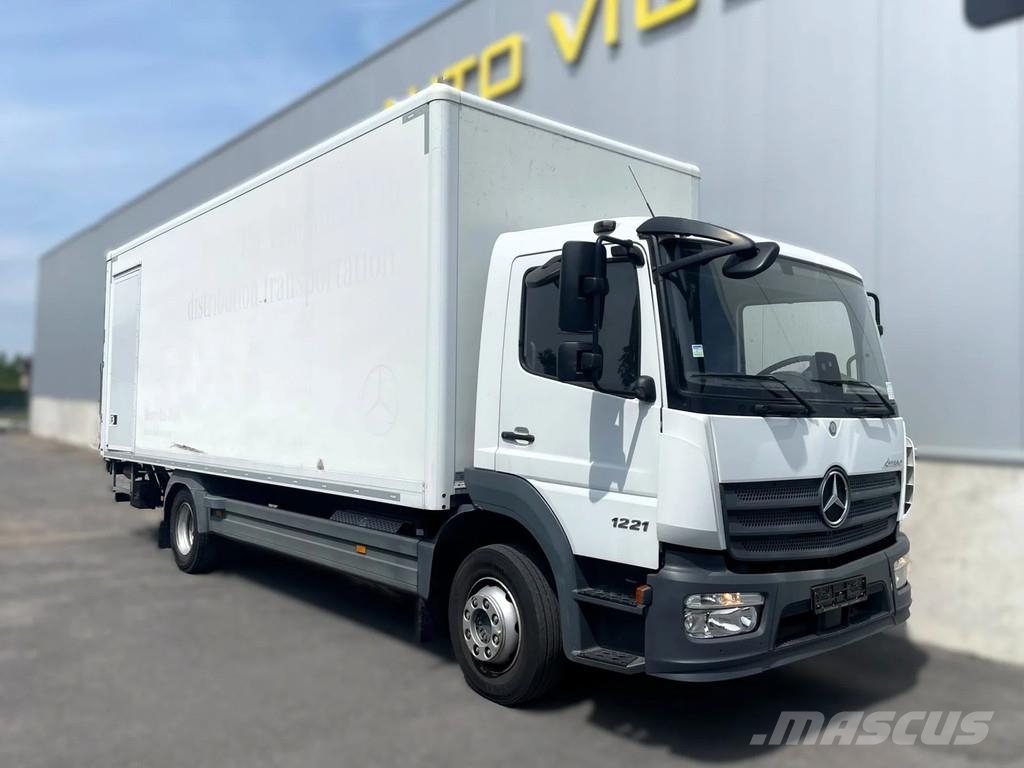 Mercedes-Benz Atego 1221 *Airco*Luchtvering A verstelbaar*Cruise Camiones con caja de remolque
