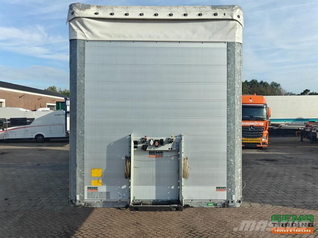 Schmitz Cargobull SCB*S3T Sliding Curtains/Roof - Galvanized Chassis Curtainsider semi-trailers