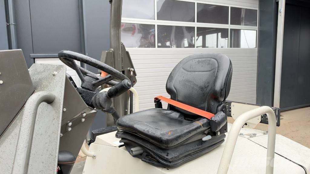 Ausa D601APG - 2021 YEAR - 860 HOURS - CAMERA Kĺbové nákladné autá