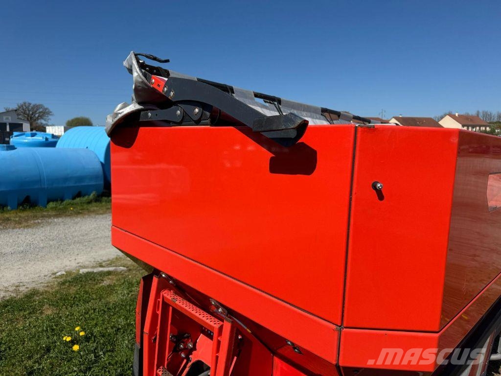 Kuhn AXIS 50.2 MEMC W ISO Ψεκαστήρες λιπασμάτων