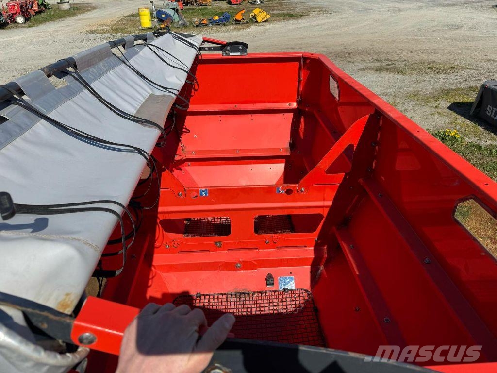 Kuhn AXIS 50.2 MEMC W ISO Applicatori di fertilizzante liquido