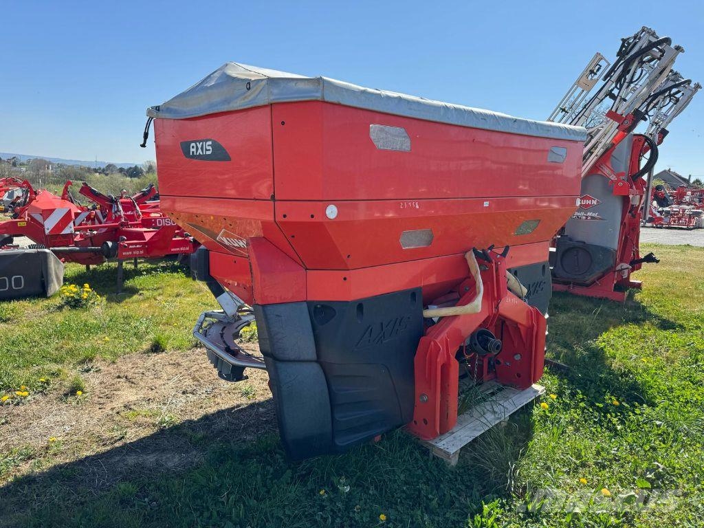 Kuhn AXIS 50.2 MEMC W ISO Applicatori di fertilizzante liquido