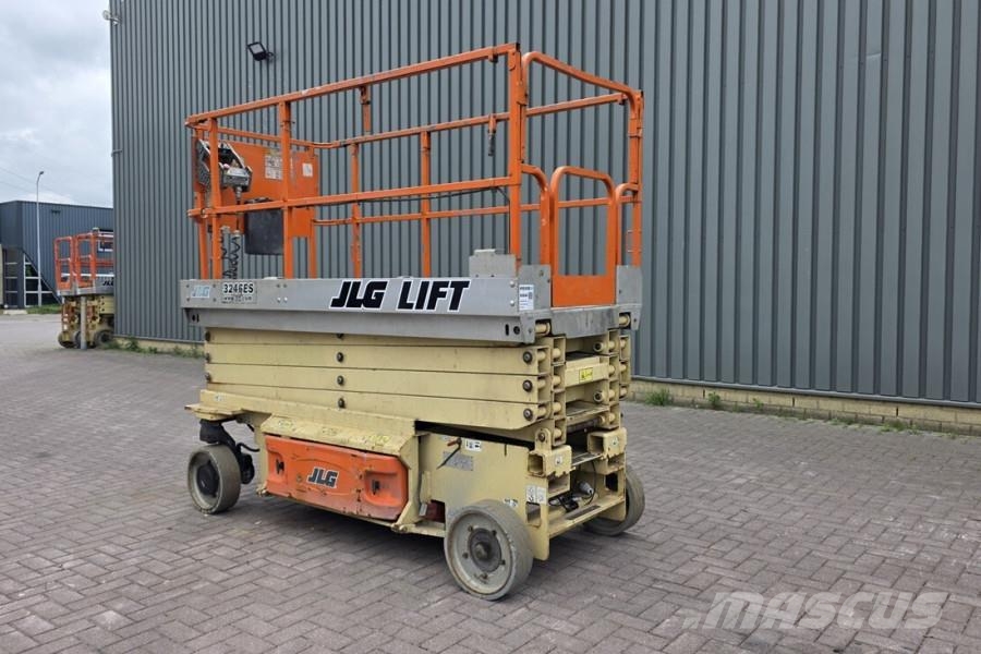 JLG 3246ES Electric, 11.7m Working Height, 320kg Capac Scissor lifts