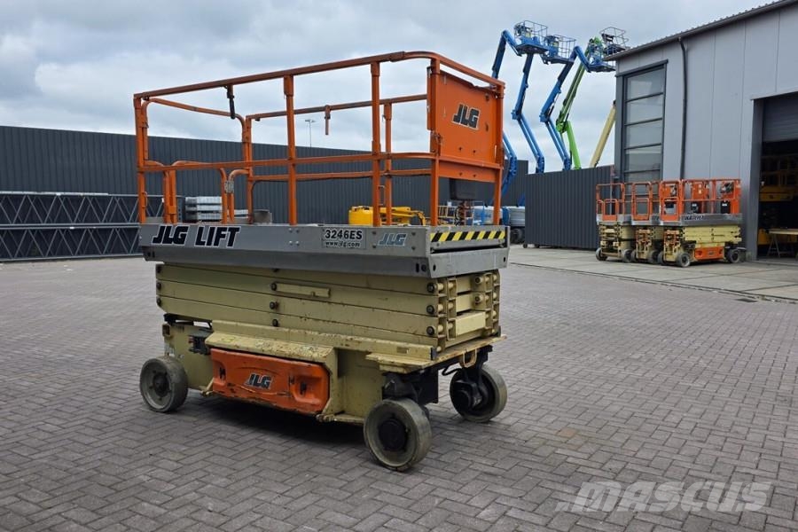 JLG 3246ES Electric, 11.7m Working Height, 320kg Capac Scissor lifts