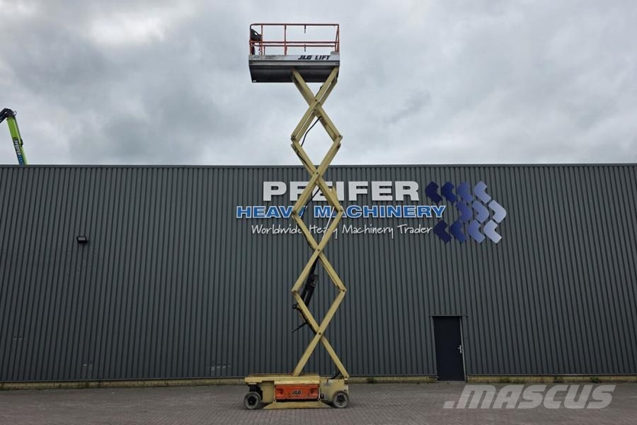 JLG 3246ES Electric, 11.7m Working Height, 320kg Capac Scissor lifts