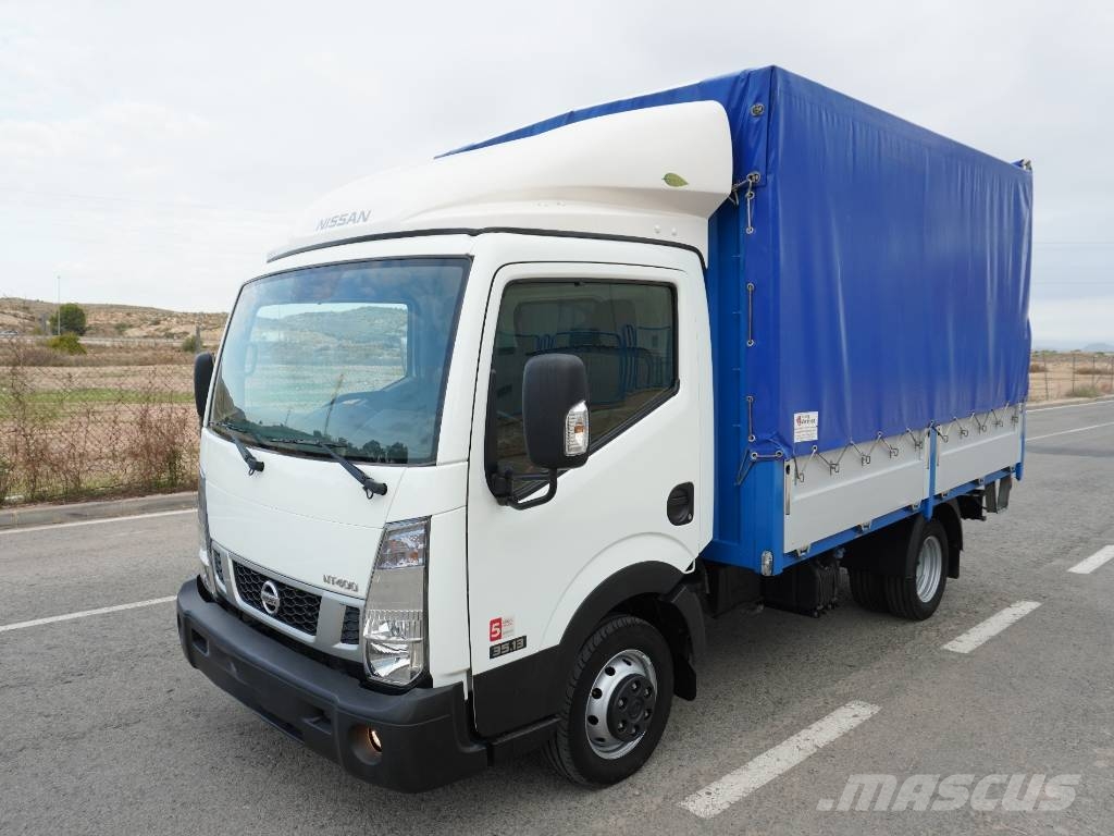Nissan NT400 35.13 **62.000** Camion cu prelata