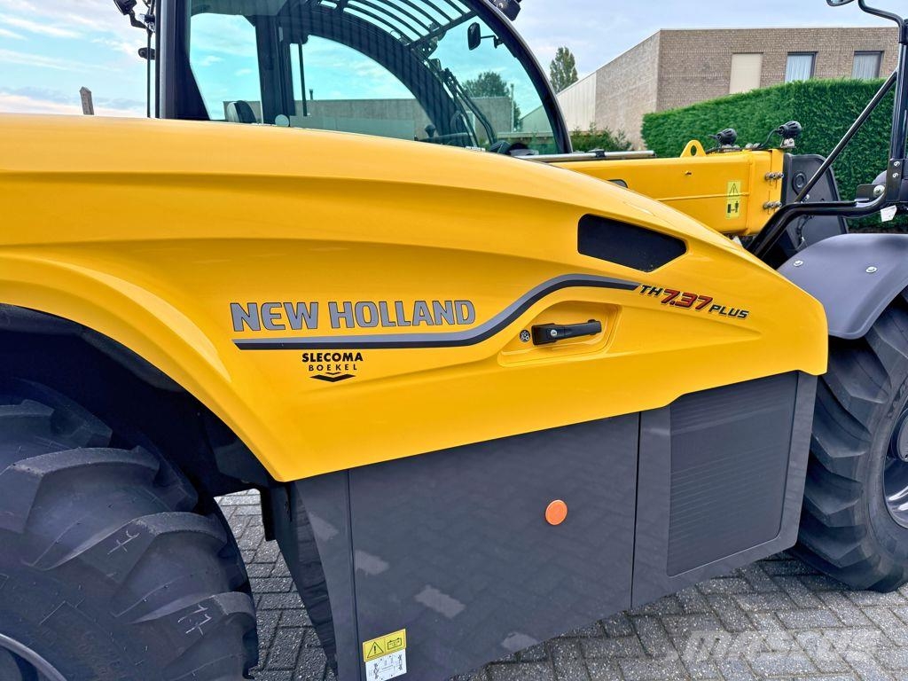 New Holland TH7.37 Plus Teleskopiskie manipulatori
