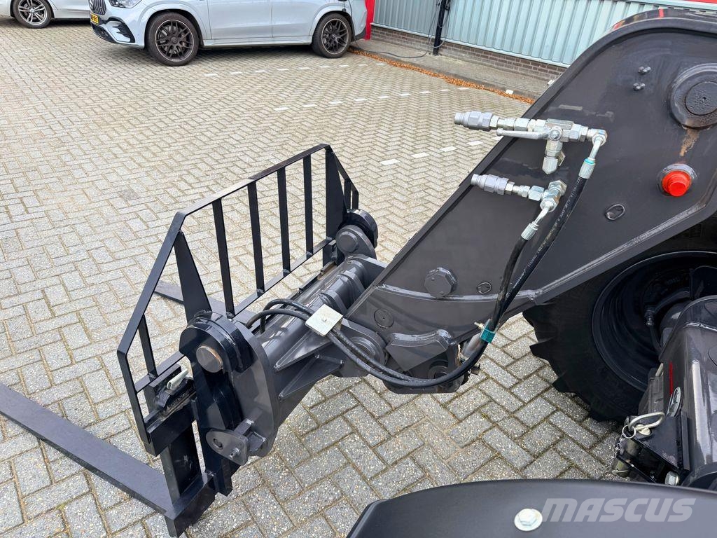 New Holland TH7.37 Plus Teleskopiskie manipulatori