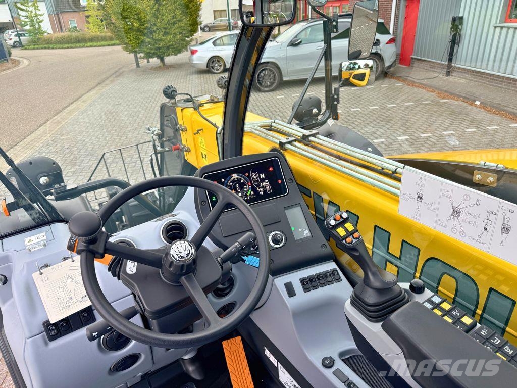 New Holland TH7.37 Plus Teleskopiskie manipulatori