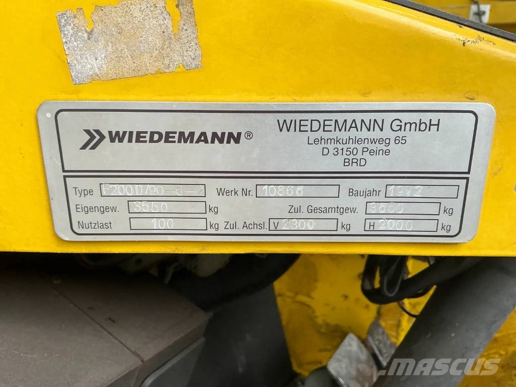 Wiedemann P200D/90-6-2 Mezzi aeroportuali