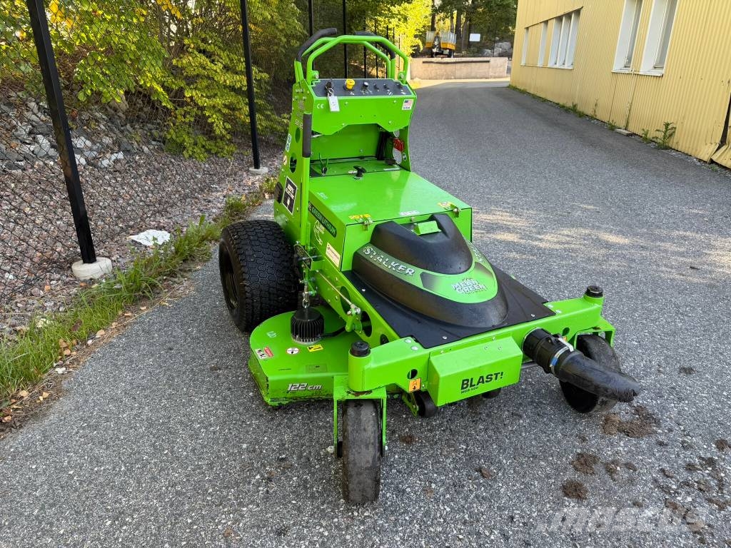 Mean Green Stalker SO-122 ركوب الحشائش