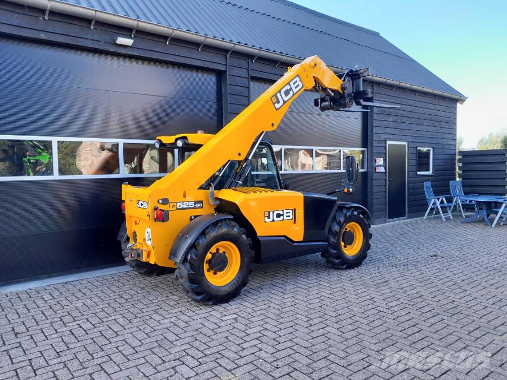 JCB 525-60 Agri Plus | Verreiker - Airco - LEASE €800 Teleskopické manipulátory