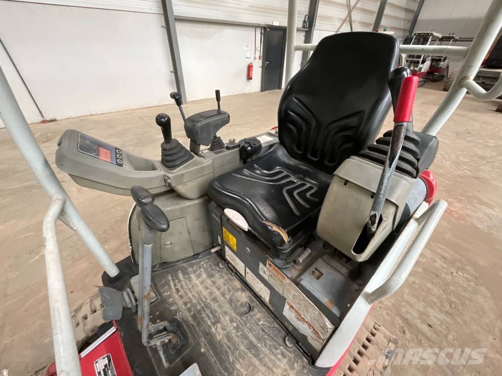 Takeuchi TB 216 حفارات صغيرة أقل من 7 طن (حفارات صغيرة)