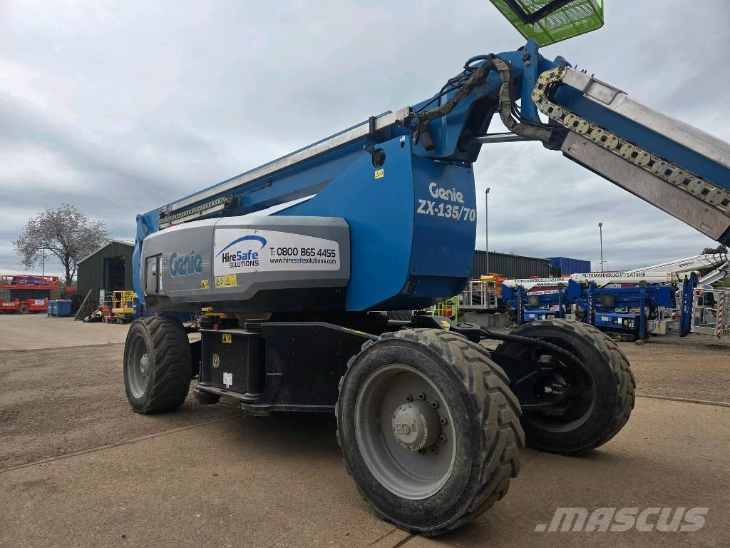 Genie ZX 135/70 Kloubové plošiny