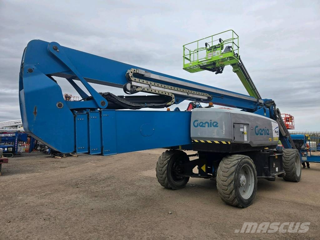 Genie ZX 135/70 Kloubové plošiny