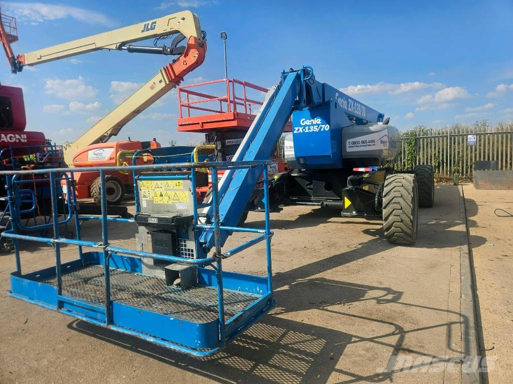 Genie ZX 135/70 Kloubové plošiny