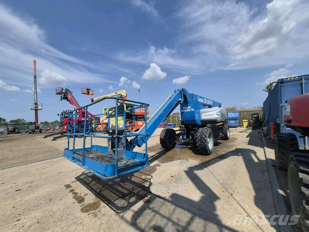 Genie ZX 135/70 Kloubové plošiny