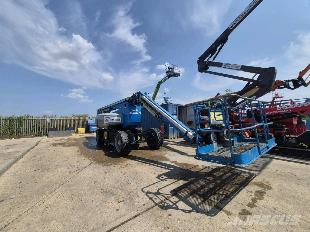 Genie ZX 135/70 Kloubové plošiny