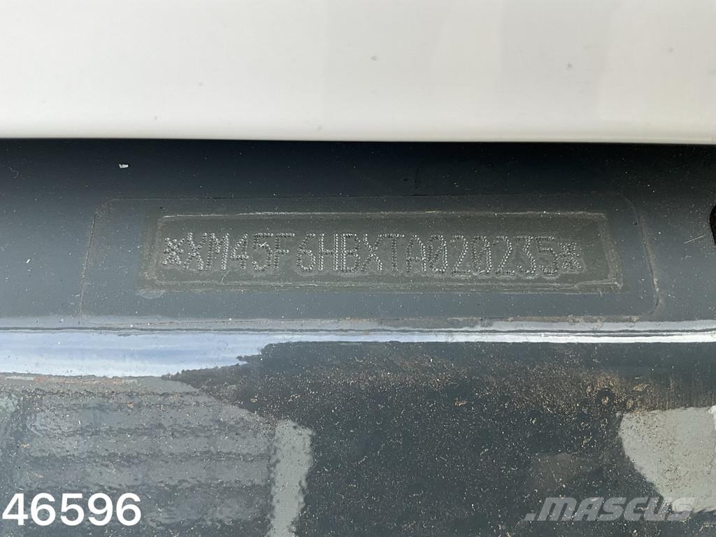 Ravo 540 Euro 6 with 3-rd brush Veegwagens
