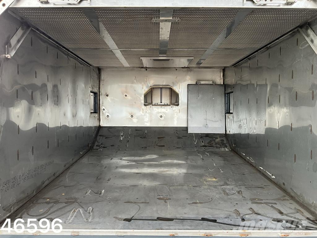 Ravo 540 Euro 6 with 3-rd brush Veegwagens