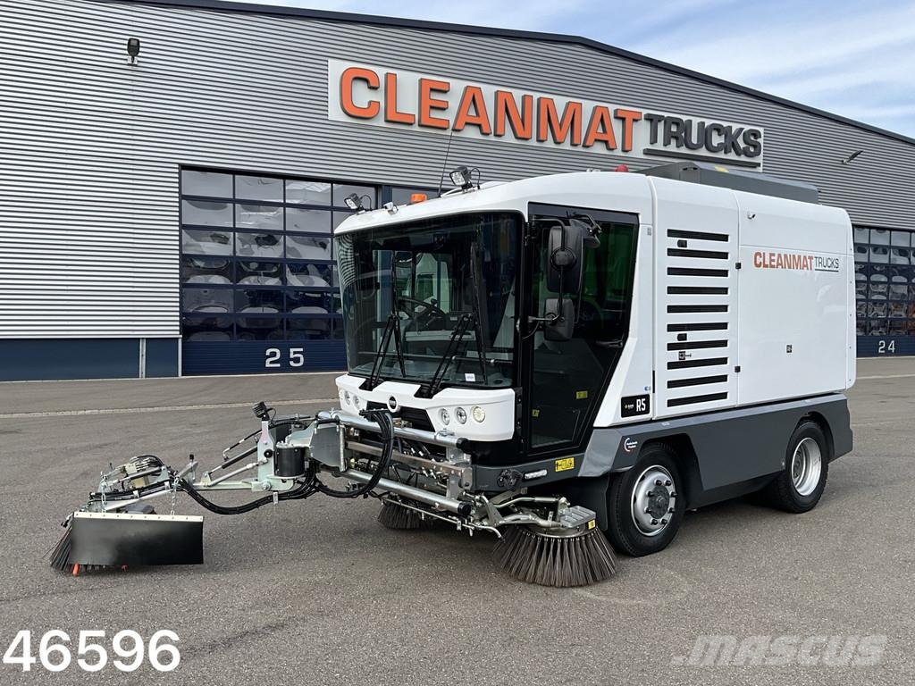 Ravo 540 Euro 6 with 3-rd brush Veegwagens
