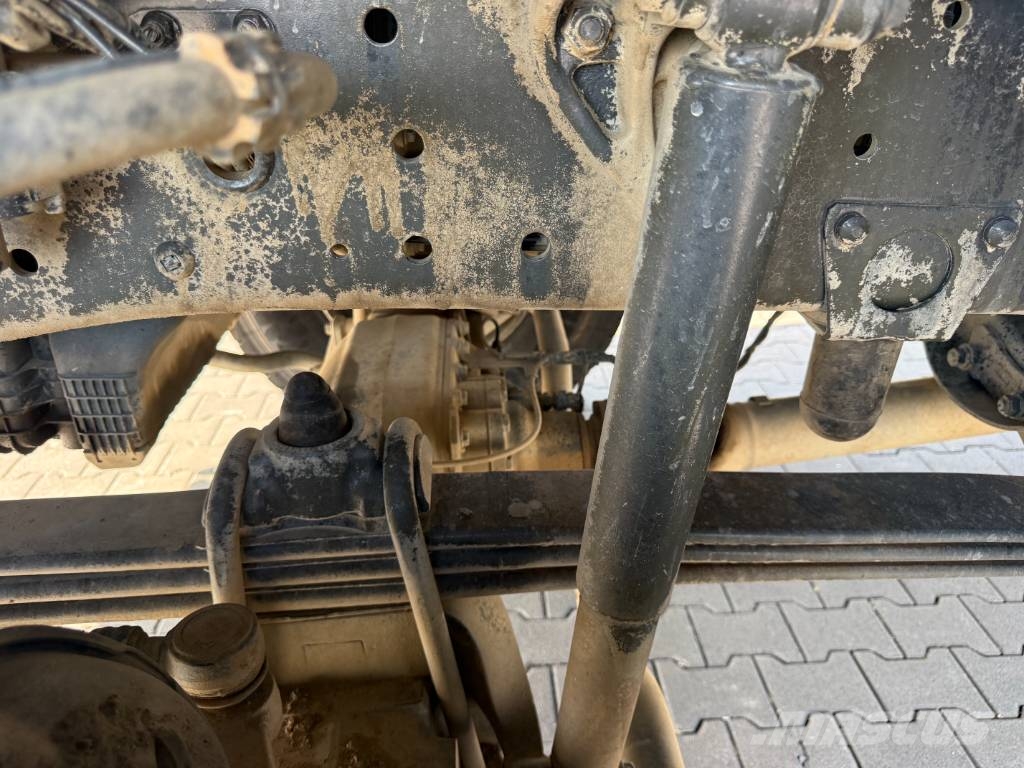 Mercedes-Benz 1841 AK 4x4 Savivarčių priekabų vilkikai