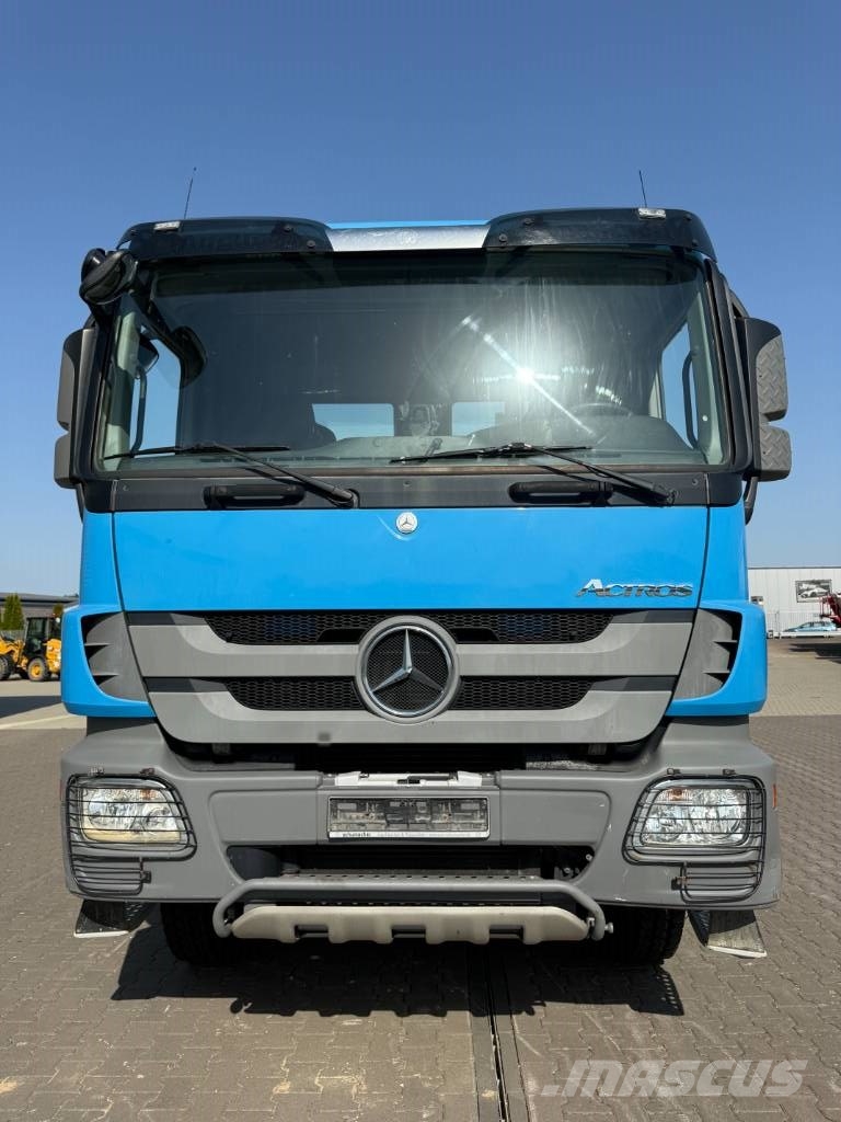 Mercedes-Benz 1841 AK 4x4 Savivarčių priekabų vilkikai