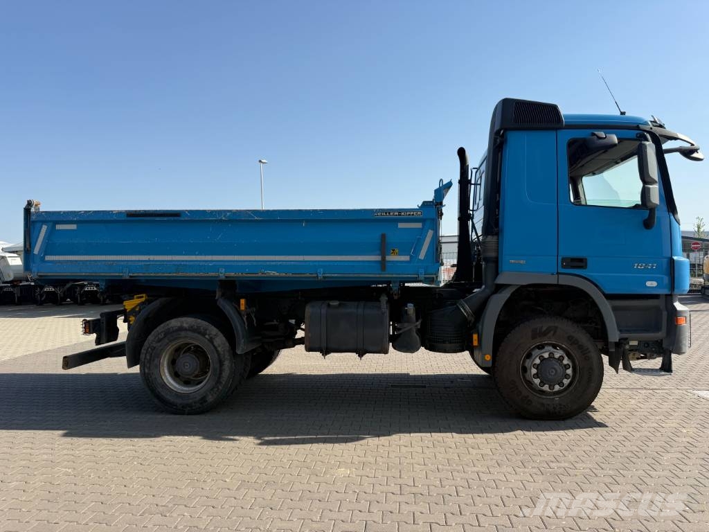Mercedes-Benz 1841 AK 4x4 Savivarčių priekabų vilkikai