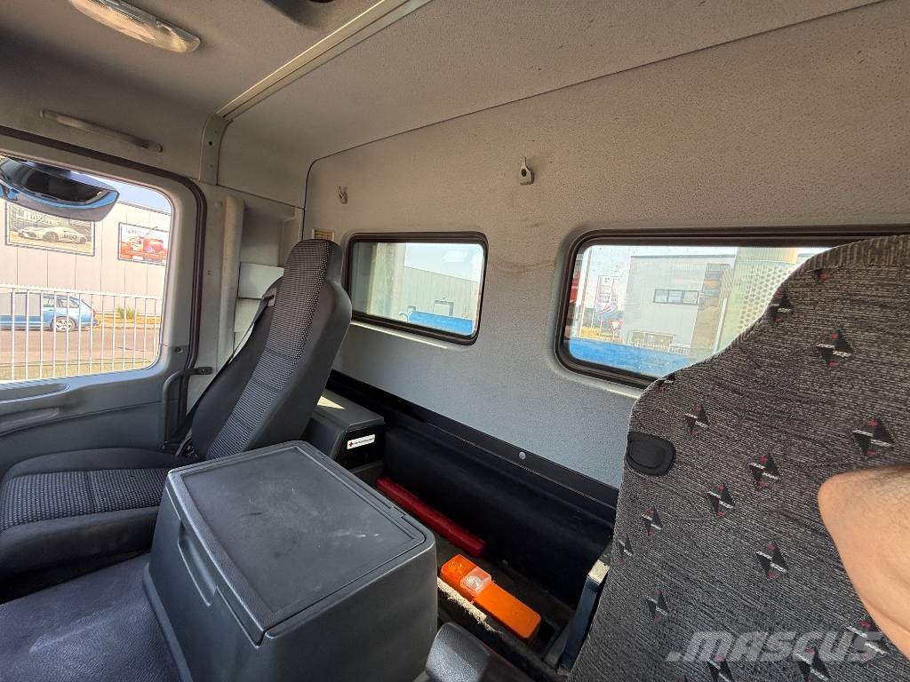 Mercedes-Benz 1841 AK 4x4 Savivarčių priekabų vilkikai