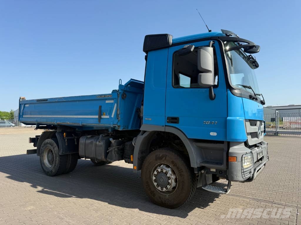Mercedes-Benz 1841 AK 4x4 Savivarčių priekabų vilkikai