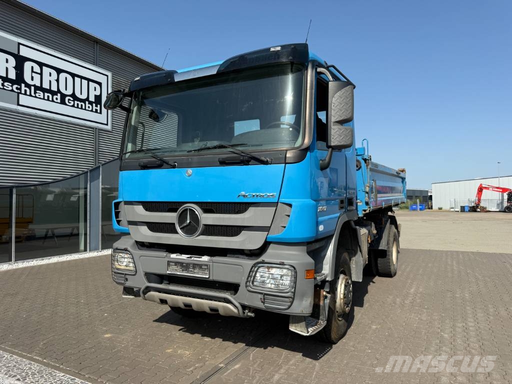 Mercedes-Benz 1841 AK 4x4 Savivarčių priekabų vilkikai