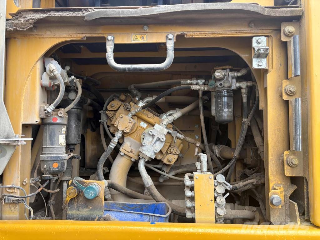 CAT 324 EL Escavatori cingolati