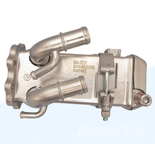 Cummins EGR Cooler 5365982 5309068 5309070 5308965 5310100 Motorer