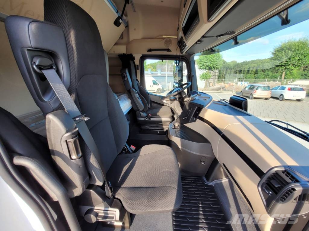 Mercedes-Benz ACTROS 1845 / MEGA / MP5 / 2 STUCK / BIGSPACE 曳引機組件