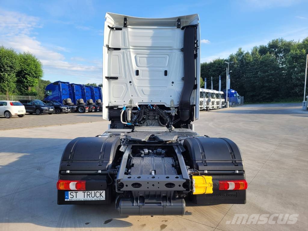 Mercedes-Benz ACTROS 1845 / MEGA / MP5 / 2 STUCK / BIGSPACE 曳引機組件