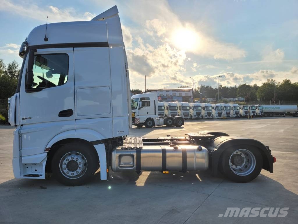 Mercedes-Benz ACTROS 1845 / MEGA / MP5 / 2 STUCK / BIGSPACE 曳引機組件