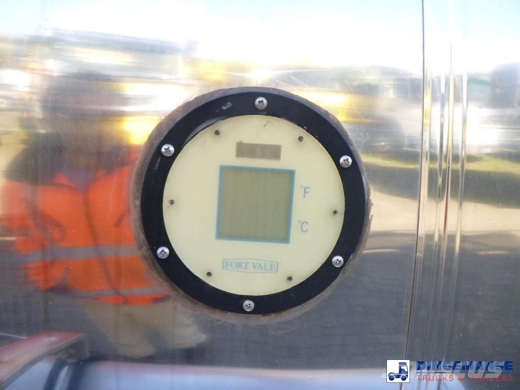 Magyar Chemical tank inox L4BH 33.3 m3 / 1 comp Autocisternas