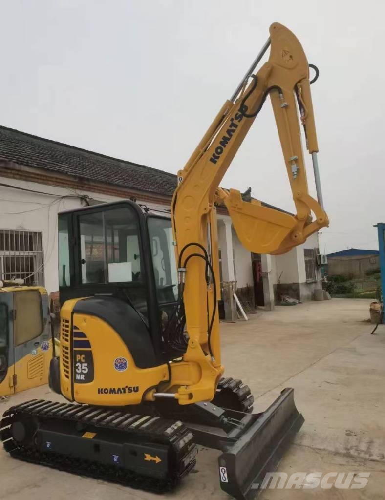 Komatsu PC 35 MR 소형 굴삭기 7톤 미만