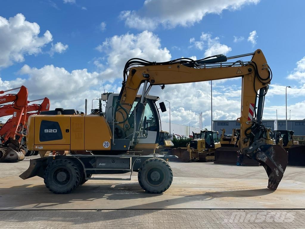 Liebherr A920 Litronic Bagri na kolesih