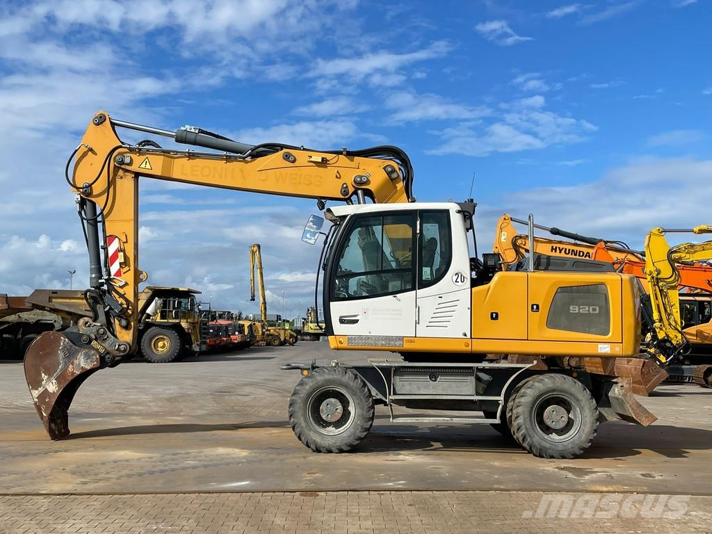 Liebherr A920 Litronic Bagri na kolesih