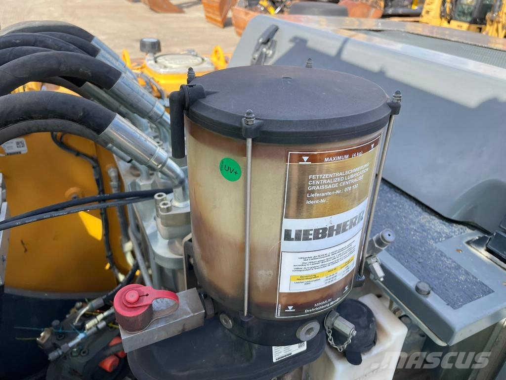 Liebherr A920 Litronic Bagri na kolesih