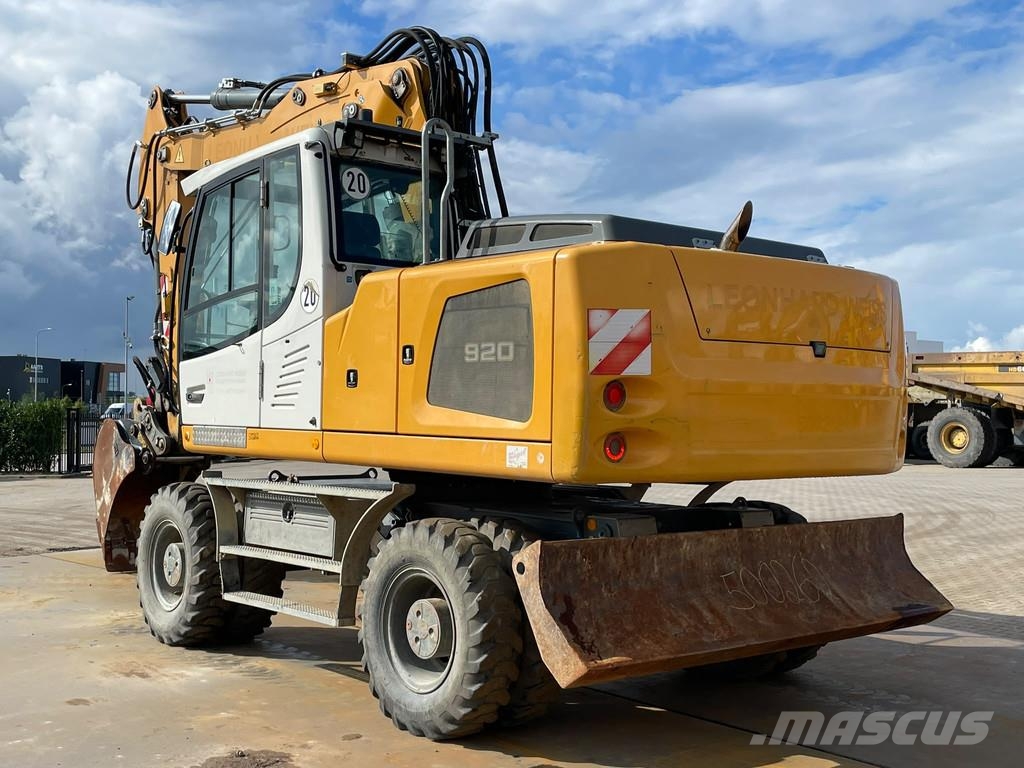 Liebherr A920 Litronic Bagri na kolesih