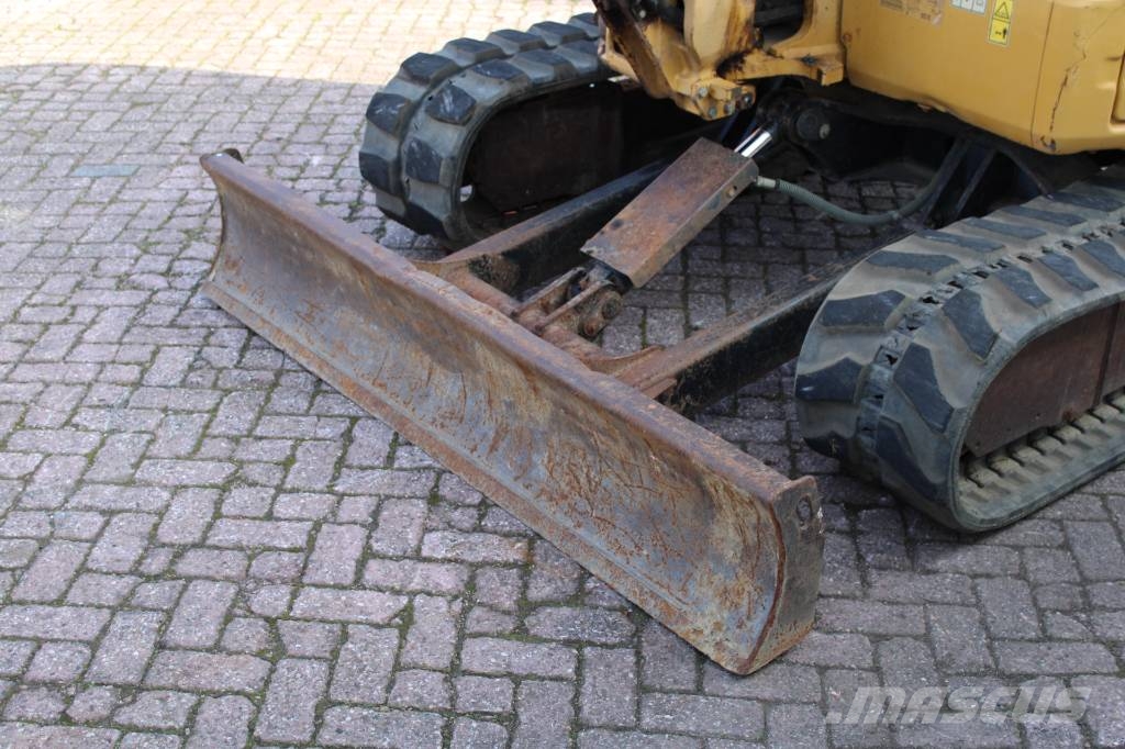 CAT 304 C Minigraafmachines < 7t