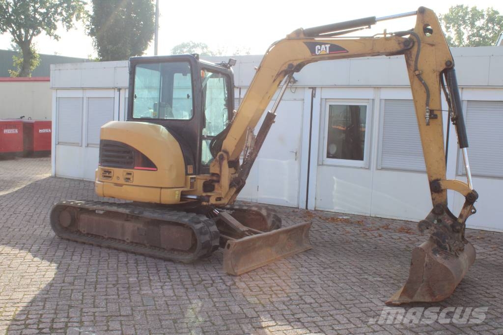 CAT 304 C Minigraafmachines < 7t