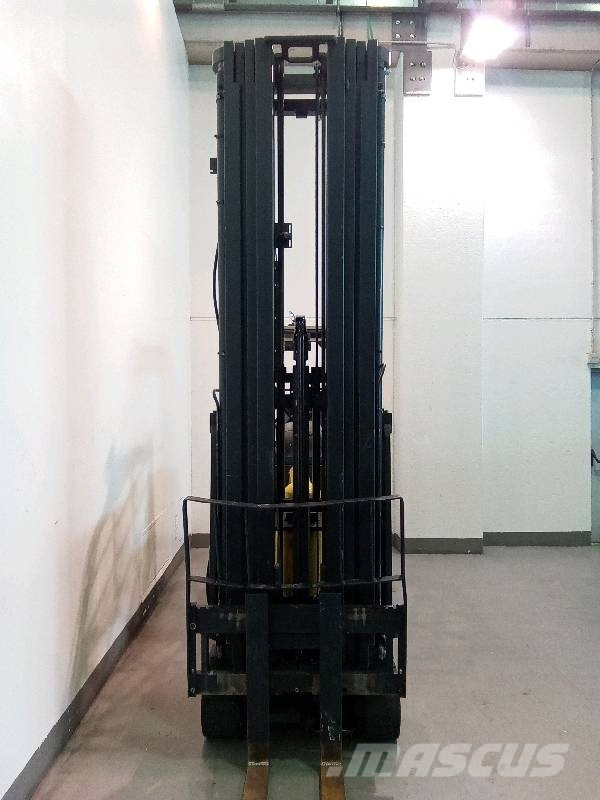 Aisle-Master 20 WHE Electric forklifts
