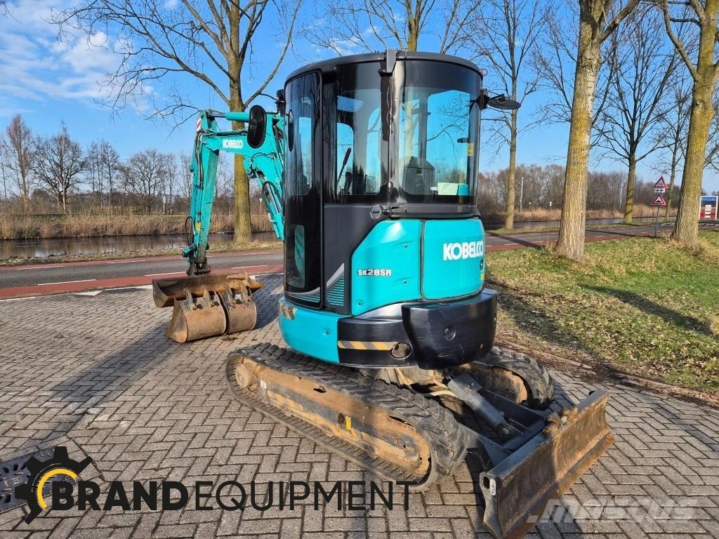 Kobelco SK28SR Міні-екскаватори < 7т